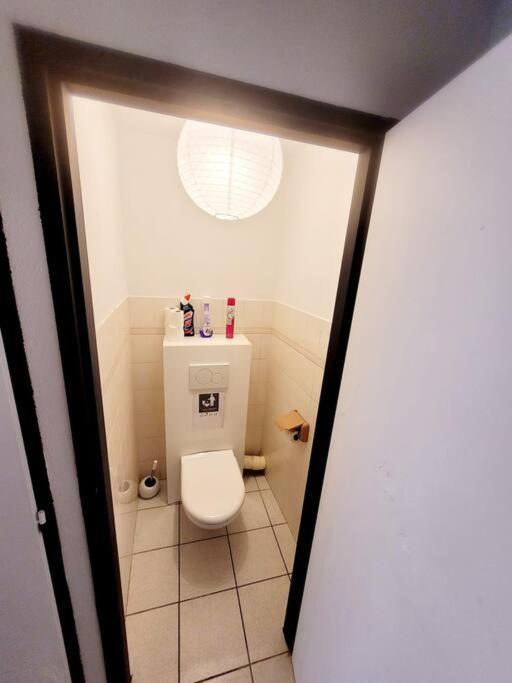 Appartement 2 Chambres Centre Ville Au Calme 瓦朗斯 外观 照片