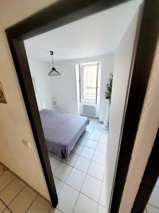 Appartement 2 Chambres Centre Ville Au Calme 瓦朗斯 外观 照片